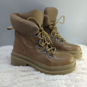 Journey Collection Womens Tan Irrah Round Toe Block Heel Ankle Booties Sz 6 NWOB